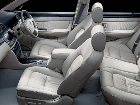 TOYOTA BREVIS