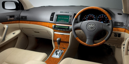 TOYOTA PREMIO