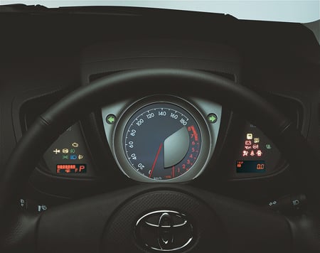 TOYOTA IST