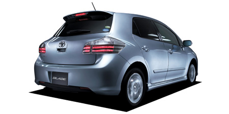 TOYOTA BLADE