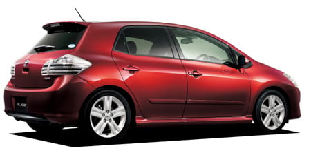 TOYOTA BLADE