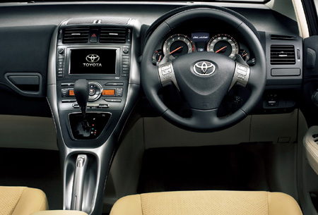 TOYOTA BLADE