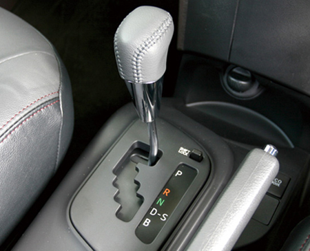 TOYOTA IQ 130G