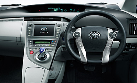 TOYOTA PRIUS PHV