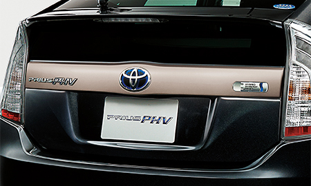 TOYOTA PRIUS PHV