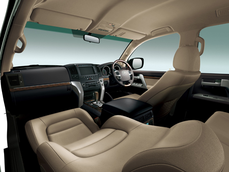 TOYOTA LAND CRUISER