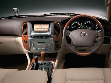 TOYOTA LAND CRUISER 100