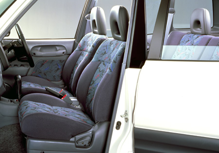 TOYOTA RAV4 J