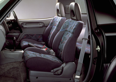 TOYOTA RAV4 L