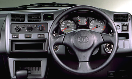 TOYOTA RAV4 L