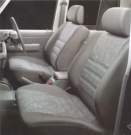 TOYOTA LAND CRUISER 70