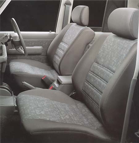 TOYOTA LAND CRUISER 70