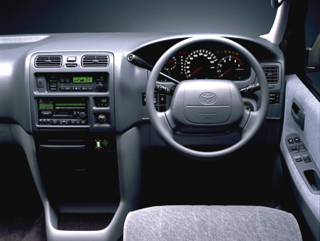 TOYOTA GRANVIA