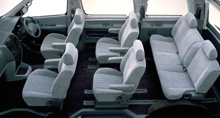 TOYOTA GRANVIA