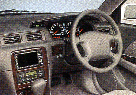 TOYOTA MARK II QUALIS