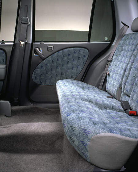 TOYOTA RAUM