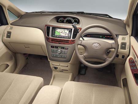 TOYOTA NADIA