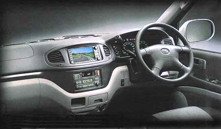 TOYOTA TOURING HIACE