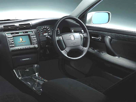 TOYOTA CROWN ESTATE