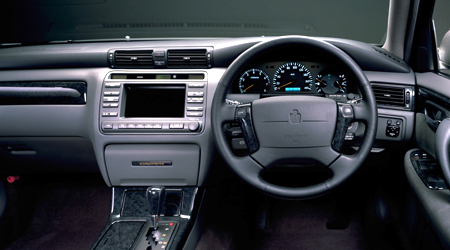 TOYOTA CROWN ESTATE