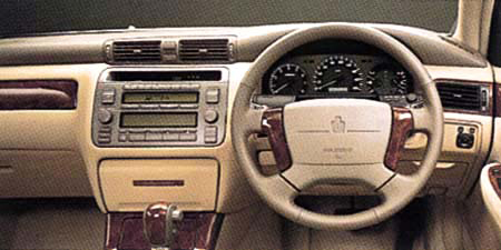 TOYOTA CROWN ESTATE