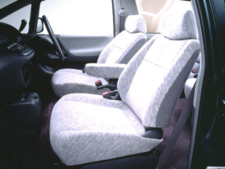 TOYOTA ESTIMA EMINA