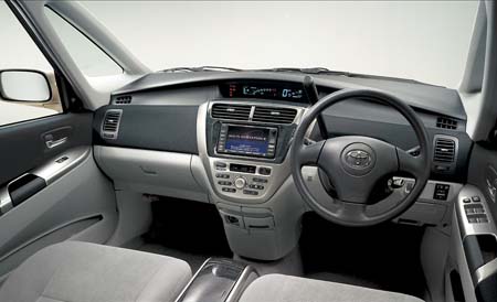 TOYOTA OPA