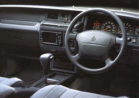 TOYOTA CROWN STATIONWAGON