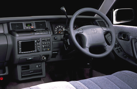 TOYOTA CROWN STATIONWAGON