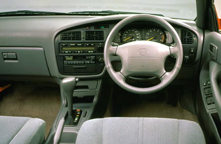 TOYOTA SCEPTER STATIONWAGON