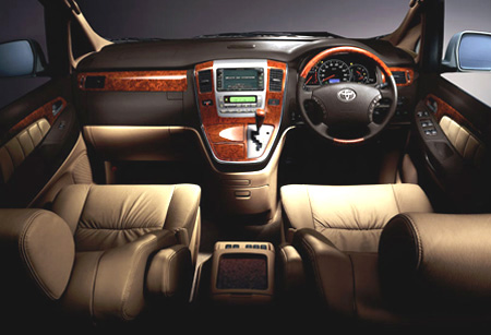 TOYOTA ALPHARD V