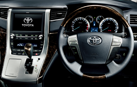 TOYOTA VELLFIRE