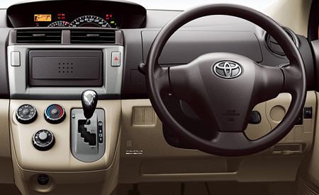 TOYOTA PASSO SETTE