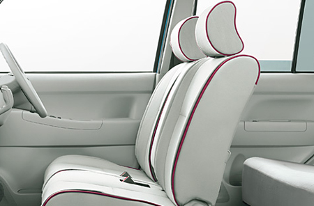 TOYOTA PIXIS SPACE