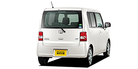 TOYOTA PIXIS SPACE