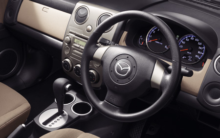 MAZDA VERISA
