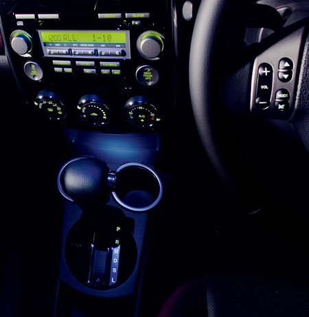 MAZDA VERISA