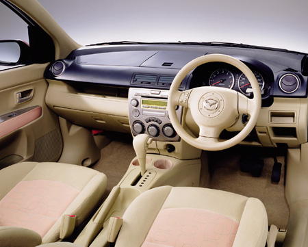 MAZDA DEMIO