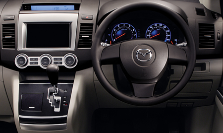 MAZDA MPV