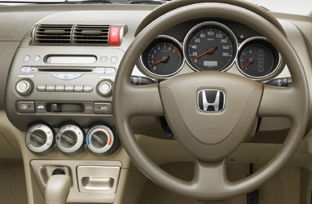 HONDA FIT ARIA