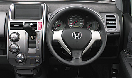 HONDA MOBILIO SPIKE