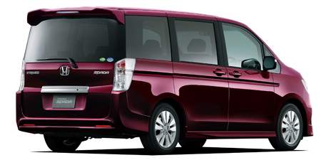 HONDA STEP WAGON SPADA