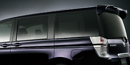 HONDA STEP WAGON SPADA