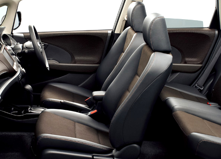 HONDA FIT SHUTTLE HYBRID