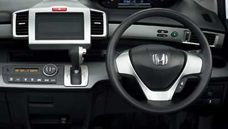 HONDA FREED HYBRID