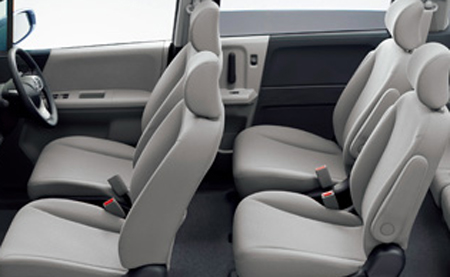 HONDA FREED HYBRID