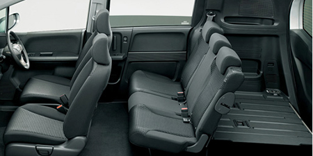 HONDA FREED SPIKE HYBRID