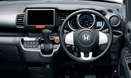 HONDA N BOX CUSTOM