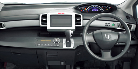 HONDA FREED