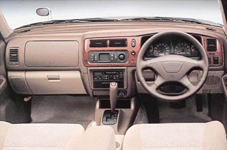 MITSUBISHI CHALLENGER